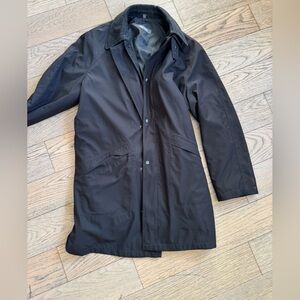 Kenneth Cole Men’s Jacket
Very warm and water proof